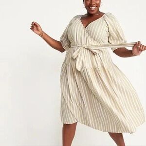 Old Navy Tan and White Pleated Wrap Sundress